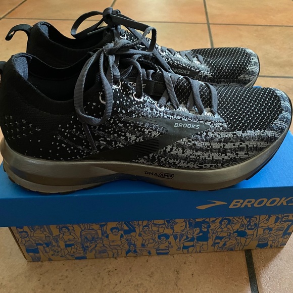 Brooks Shoes - BROOKS RUNNING SHOES